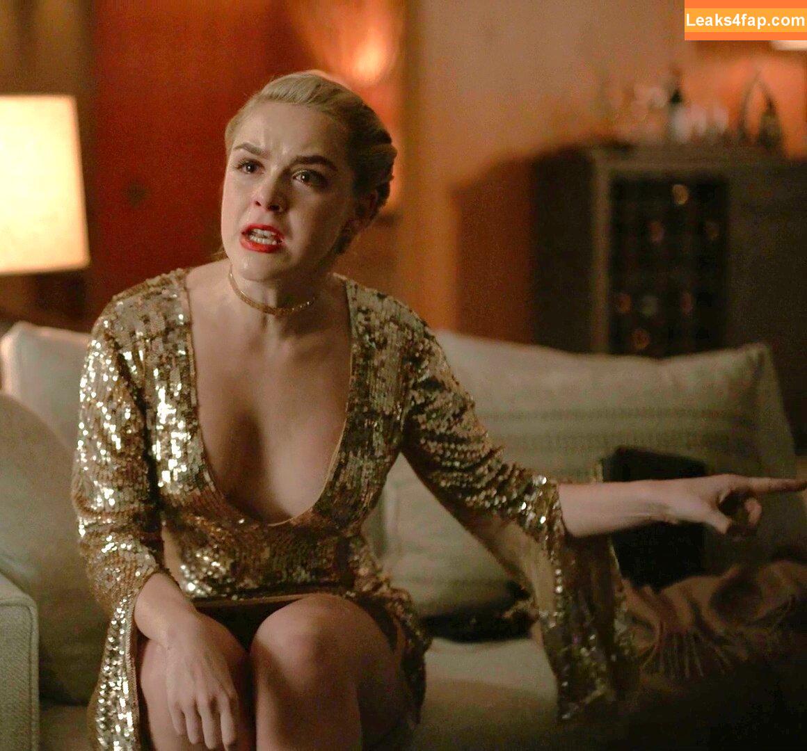 Kiernan Shipka / AdventuresSabrina / kiernanshipka leaked photo photo #1143