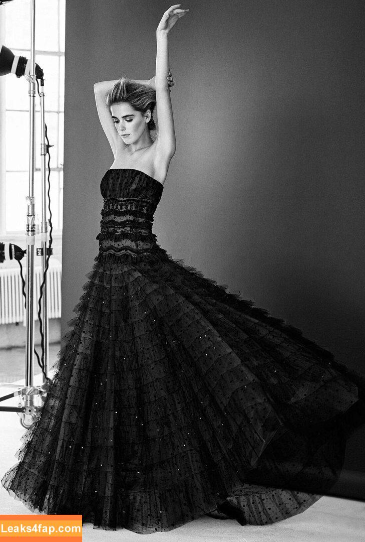 Kiernan Shipka / AdventuresSabrina / kiernanshipka leaked photo photo #1283