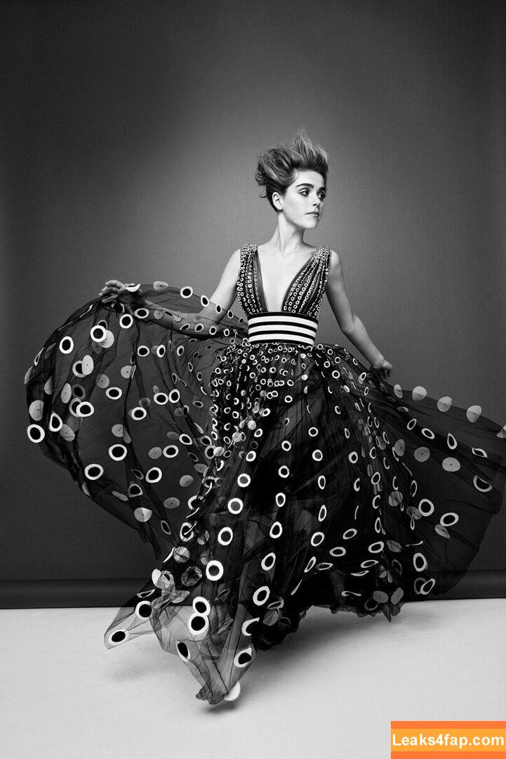 Kiernan Shipka / AdventuresSabrina / kiernanshipka leaked photo photo #1284