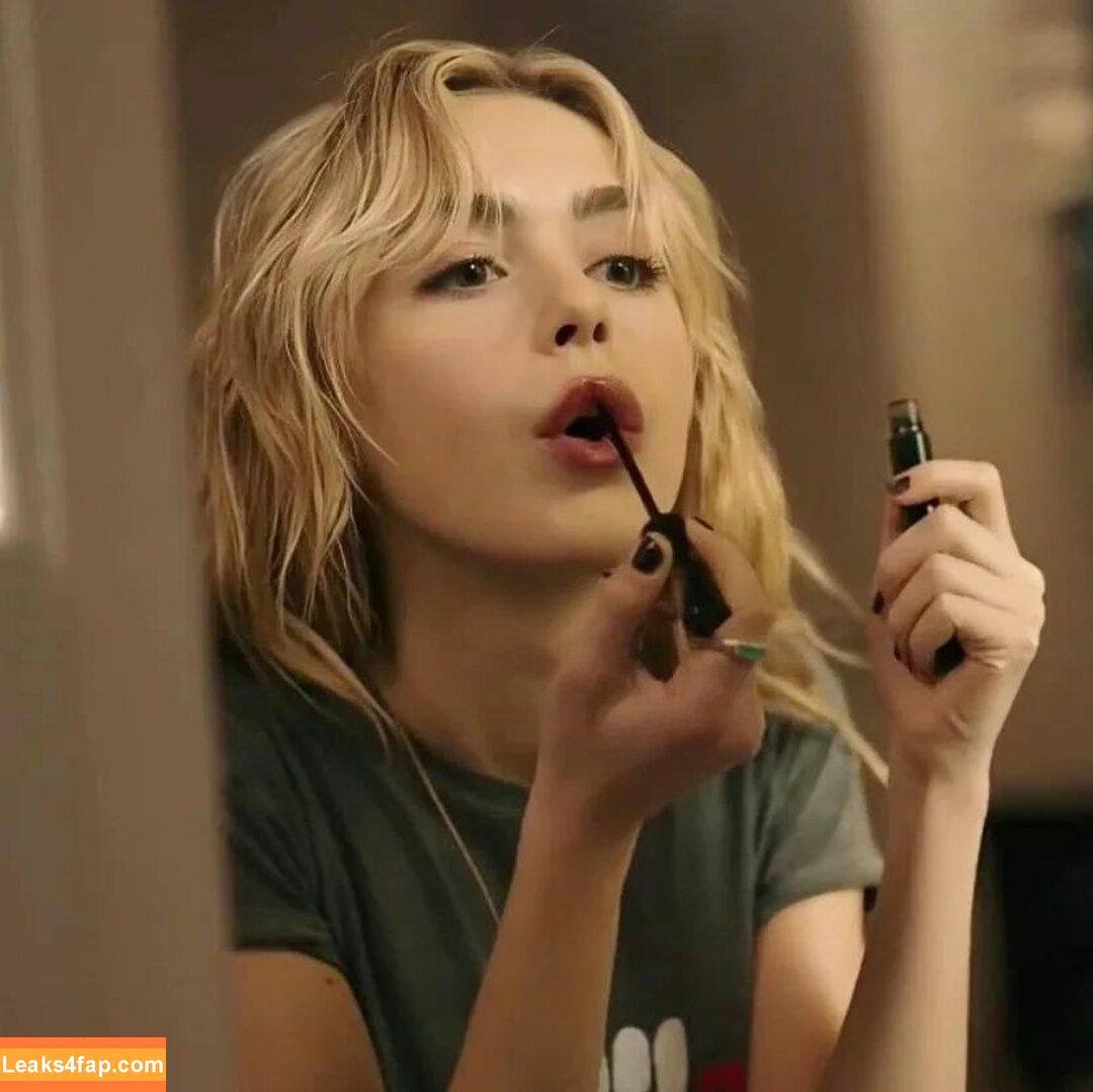 Kiernan Shipka / AdventuresSabrina / kiernanshipka leaked photo photo #1296