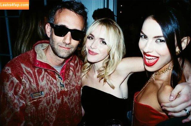 Kiernan Shipka / AdventuresSabrina / kiernanshipka leaked photo photo #1308