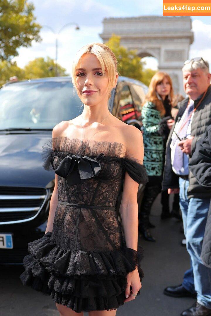 Kiernan Shipka / AdventuresSabrina / kiernanshipka leaked photo photo #1387