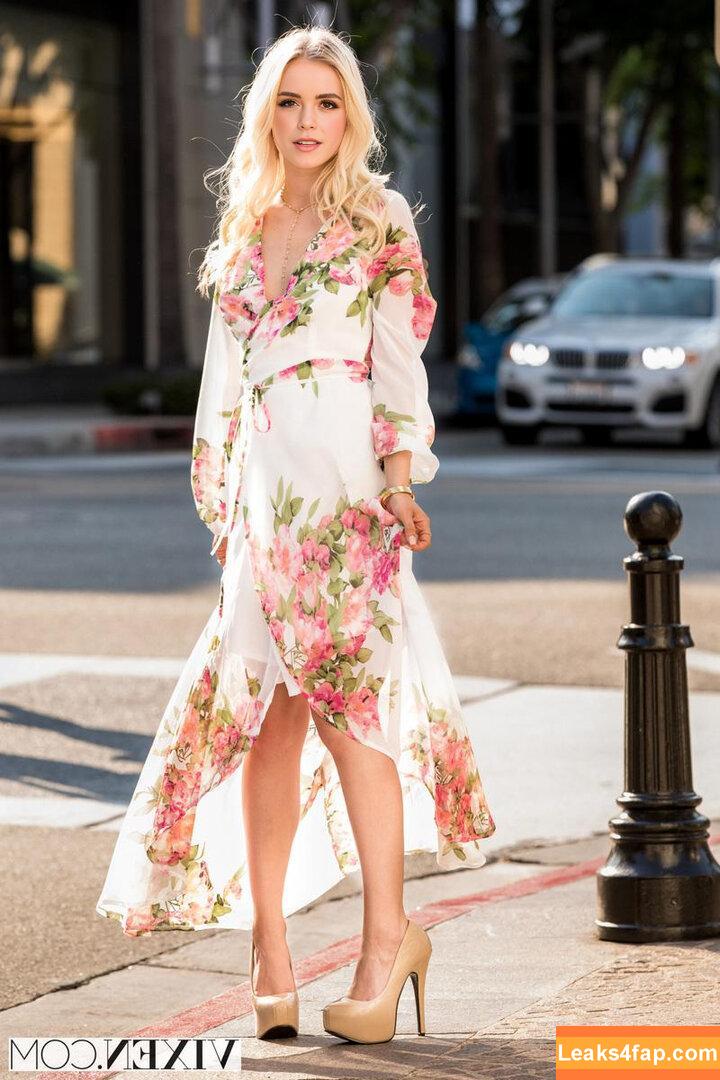 Kiernan Shipka / AdventuresSabrina / kiernanshipka leaked photo photo #1408