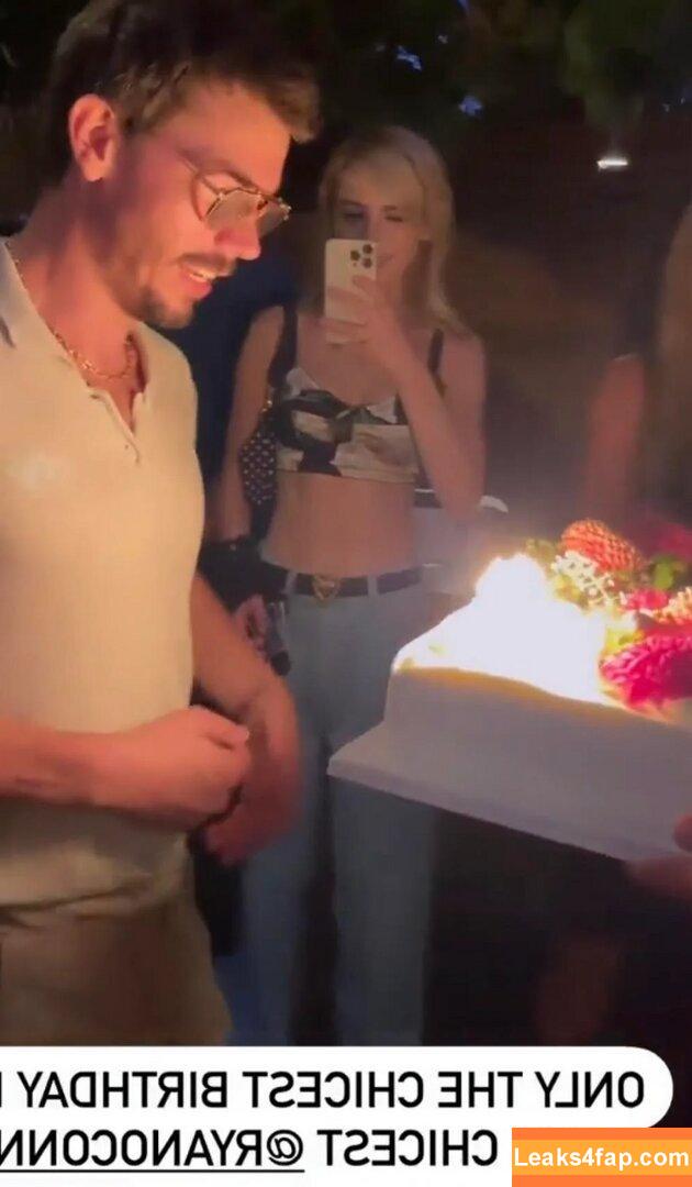 Kiernan Shipka / AdventuresSabrina / kiernanshipka leaked photo photo #1587