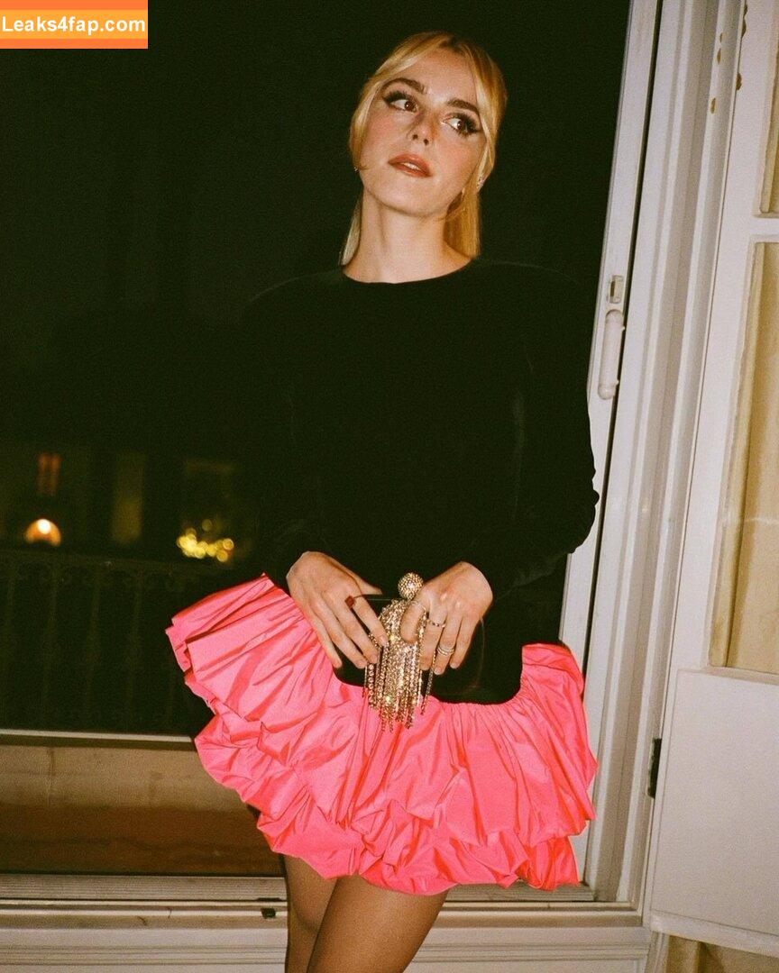 Kiernan Shipka / AdventuresSabrina / kiernanshipka leaked photo photo #1687