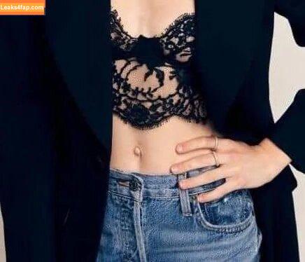 Kiernan Shipka / AdventuresSabrina / kiernanshipka leaked photo photo #1748