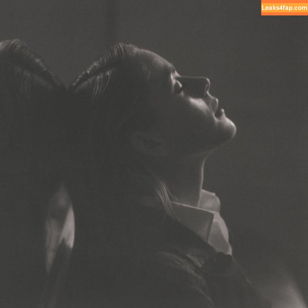 Kiernan Shipka / AdventuresSabrina / kiernanshipka leaked photo photo #1920