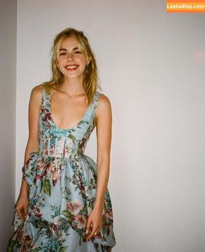Kiernan Shipka photo #1112