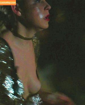 Kiernan Shipka photo #1144