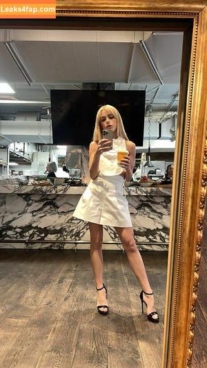 Kiernan Shipka photo #1303