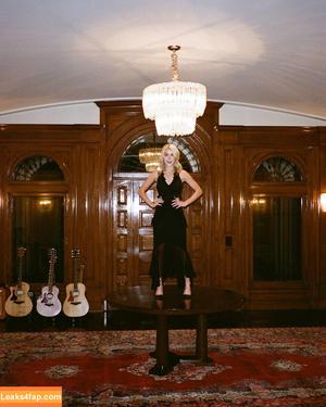 Kiernan Shipka photo #1339