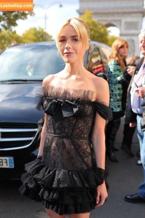 Kiernan Shipka photo #1379