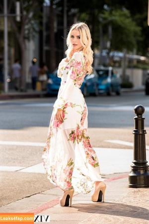 Kiernan Shipka photo #1413