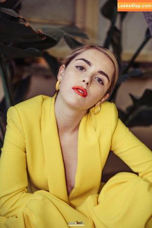 Kiernan Shipka photo #1496