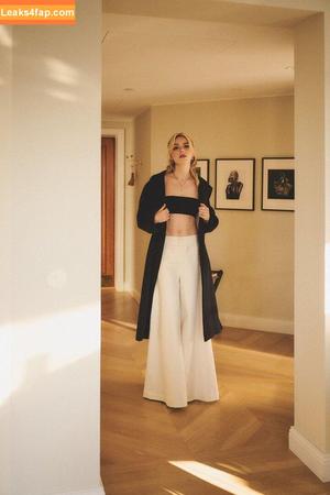 Kiernan Shipka photo #1613