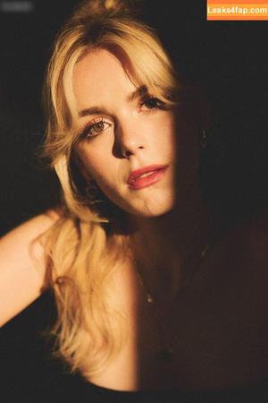 Kiernan Shipka photo #1621