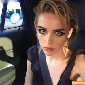 Kiernan Shipka photo #1638