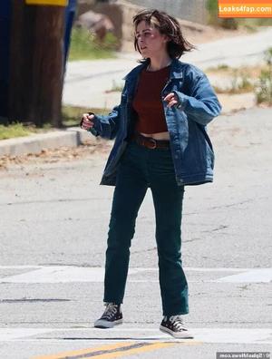 Kiernan Shipka photo #1685