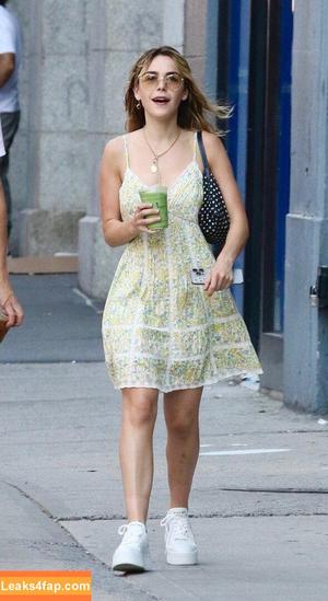 Kiernan Shipka photo #1832