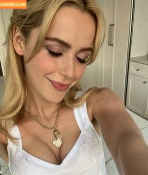 Kiernan Shipka photo #1924