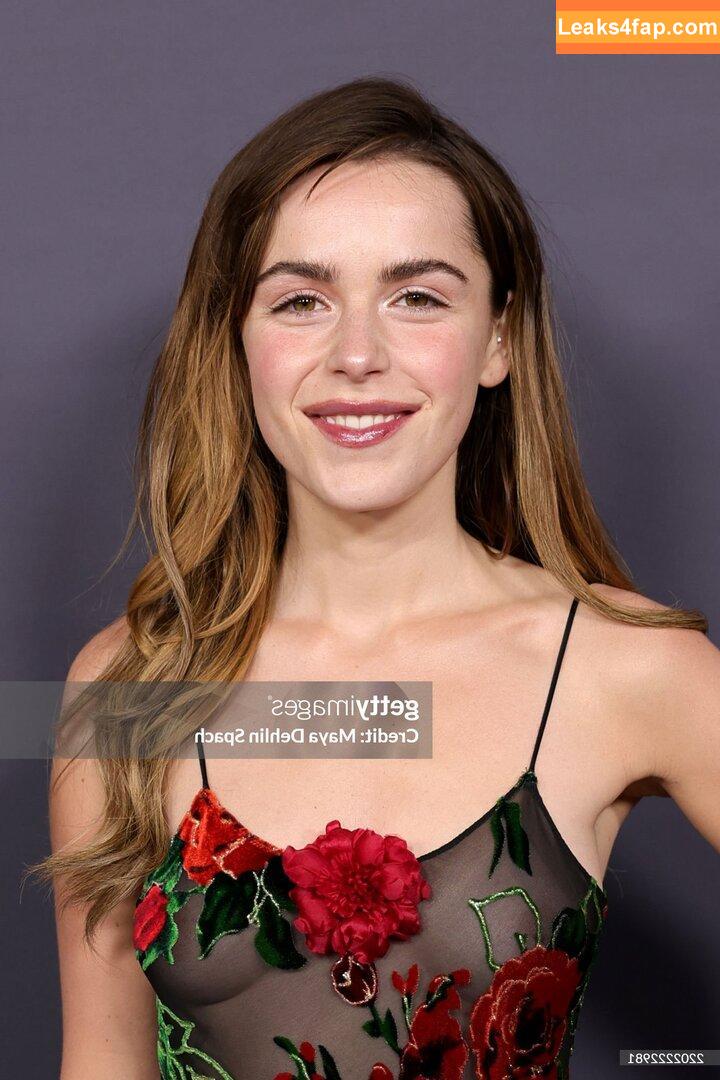 Kiernan Shipka / AdventuresSabrina / kiernanshipka leaked photo photo #2727