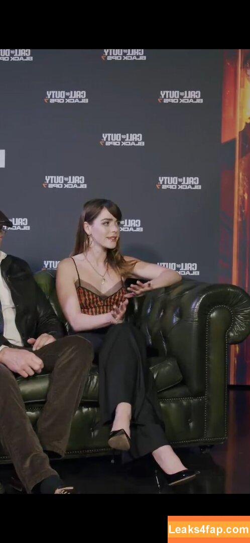 Kiernan Shipka / AdventuresSabrina / kiernanshipka слитое фото фото #2818