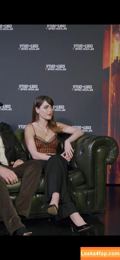 Kiernan Shipka / AdventuresSabrina / kiernanshipka слитое фото фото #2827