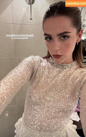 Kiernan Shipka photo #2280