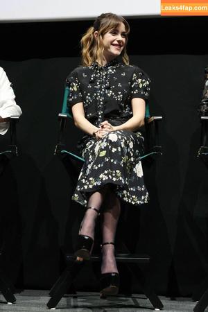 Kiernan Shipka photo #2409