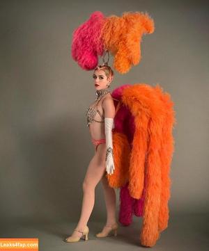 Kiernan Shipka photo #2779