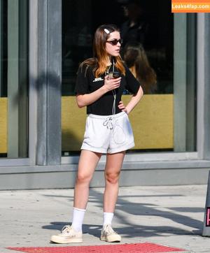 Kiernan Shipka photo #2787