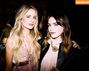 Kiernan Shipka photo #2793