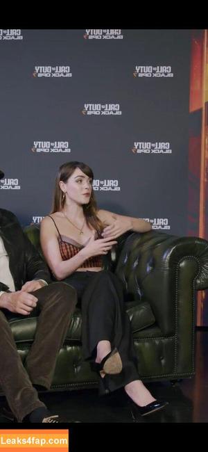 Kiernan Shipka фото #2814