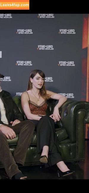 Kiernan Shipka фото #2826