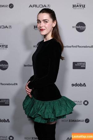 Kiernan Shipka photo #2886