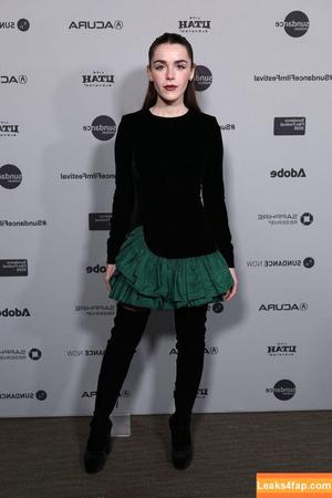 Kiernan Shipka photo #2888