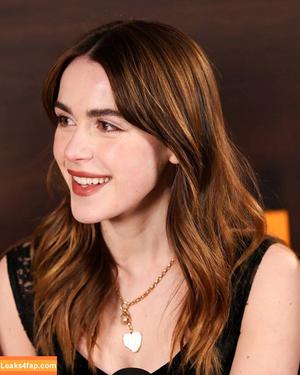 Kiernan Shipka photo #2903