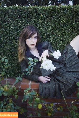 Kiernan Shipka photo #2940