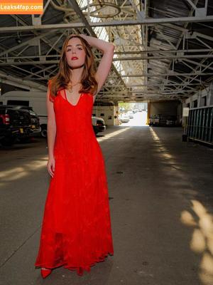 Kiernan Shipka photo #2975