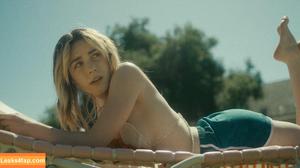 Kiernan Shipka photo #2990