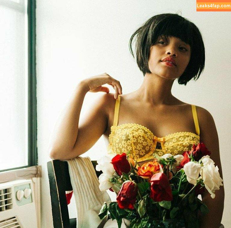 Kiersey Clemons / kiersey leaked photo photo #0003