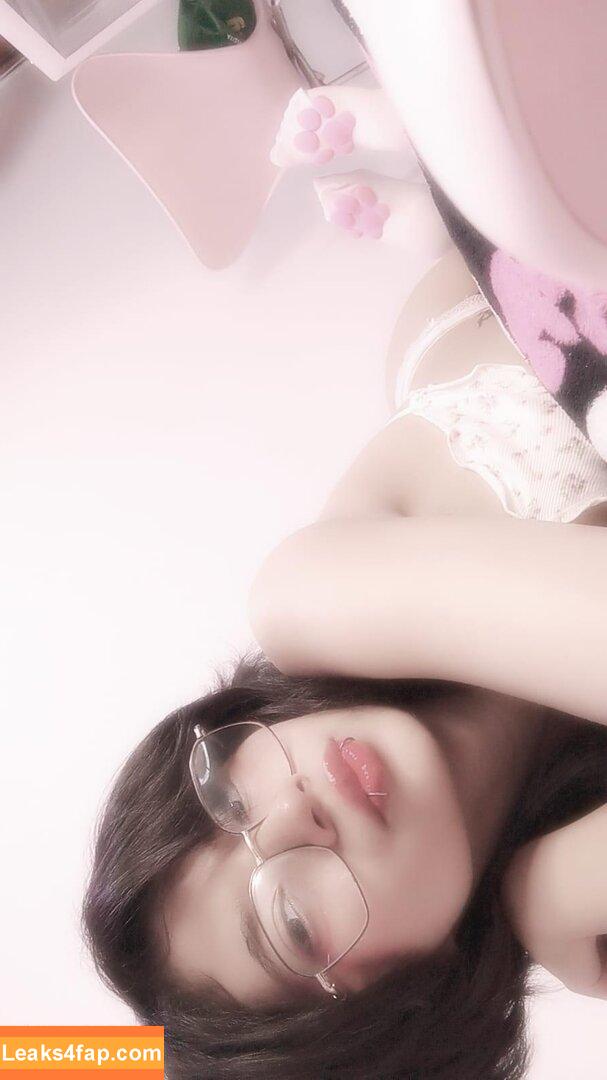 KiittyGang / Kitty_Gang / kiitty_gang leaked photo photo #0007