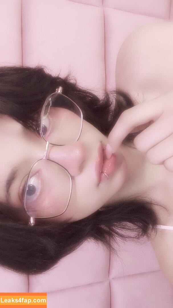 KiittyGang / Kitty_Gang / kiitty_gang leaked photo photo #0010