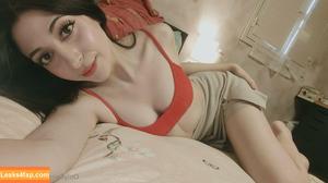 kiki_asmr_ photo #0042