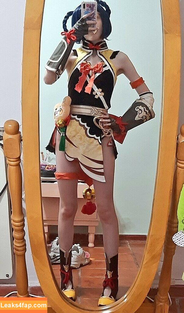 Kiki Glitter Cosplay / KikiGlitterCos / kiki_glitter_cosplay / kikifitcosplay leaked photo photo #0011