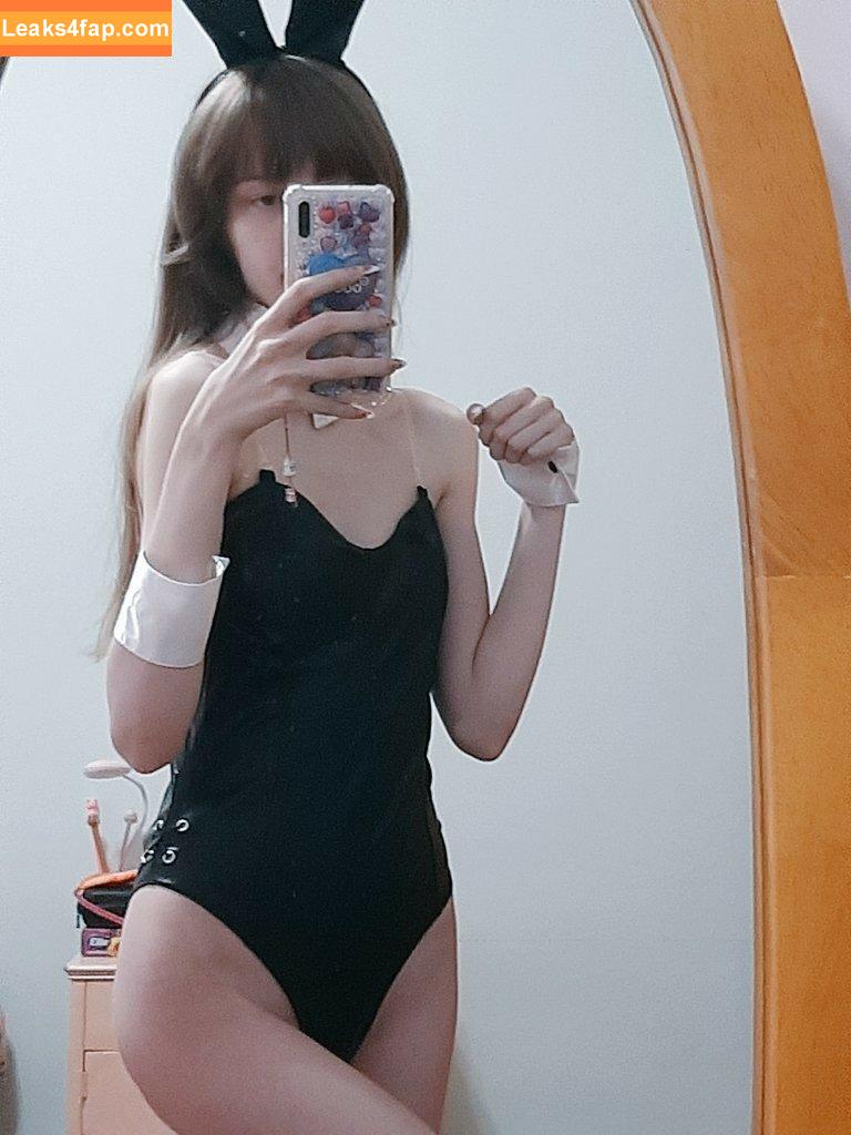 Kiki Glitter Cosplay / KikiGlitterCos / kiki_glitter_cosplay / kikifitcosplay слитое фото фото #0040