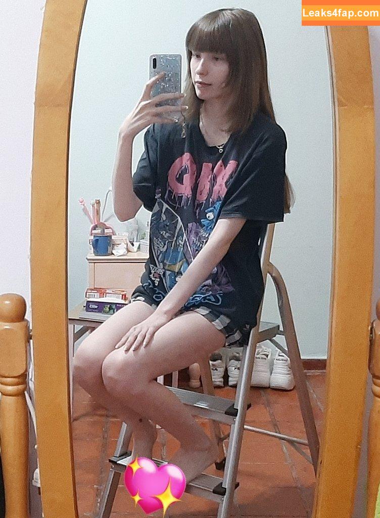 Kiki Glitter Cosplay / KikiGlitterCos / kiki_glitter_cosplay / kikifitcosplay слитое фото фото #0122