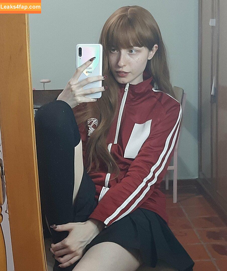 Kiki Glitter Cosplay / KikiGlitterCos / kiki_glitter_cosplay / kikifitcosplay слитое фото фото #0138