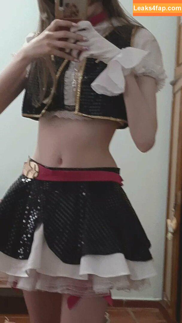 Kiki Glitter Cosplay / KikiGlitterCos / kiki_glitter_cosplay / kikifitcosplay leaked photo photo #0191