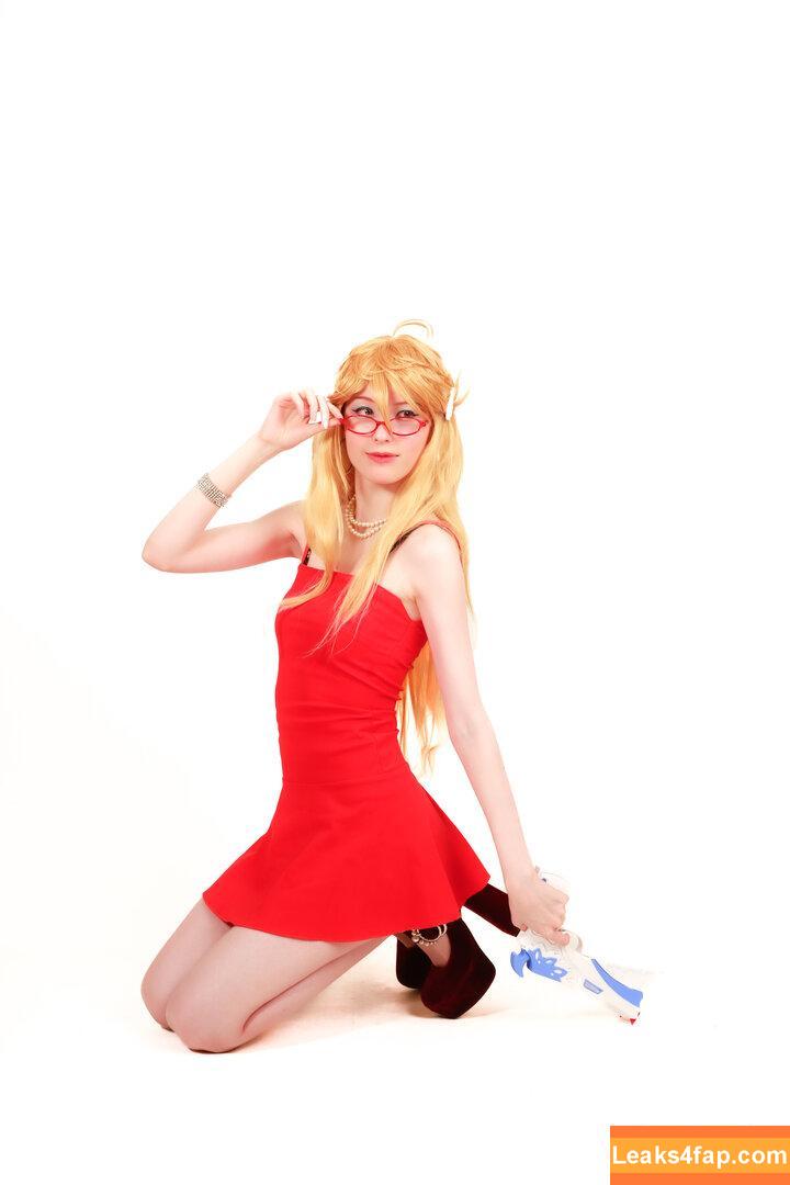 Kiki Glitter Cosplay / KikiGlitterCos / kiki_glitter_cosplay / kikifitcosplay leaked photo photo #0251